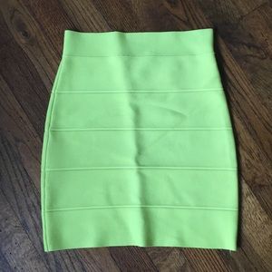 BCBG Skirt XS